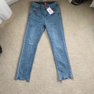 Straight-leg jeans